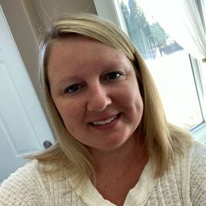 Meet your Posher, Virginia (ginger)